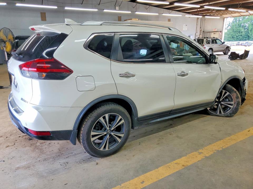57706906 :رقم المزاد ، JN8AT2MV0KW370558 vin ، 2019 Nissan Rogue مزاد بيع