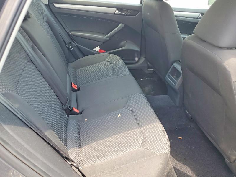 55733756 :رقم المزاد ، 1VWAH7A34EC007177 vin ، 2014 Volkswagen Passat مزاد بيع