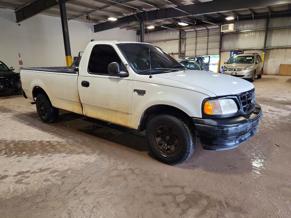 Auction sale of the 1999 Ford F250, vin: 1FTPF27W1XNC31165, lot number: 57617046