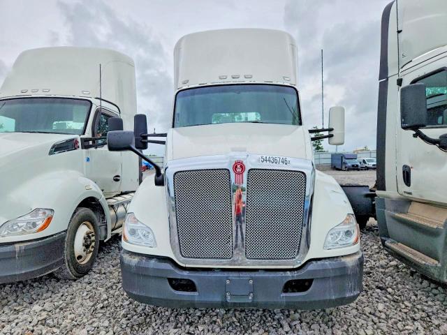Продаж на аукціоні авто 2017 Kenworth Construction, vin: 1XKYAP8X5HJ171668, номер лоту: 54436746