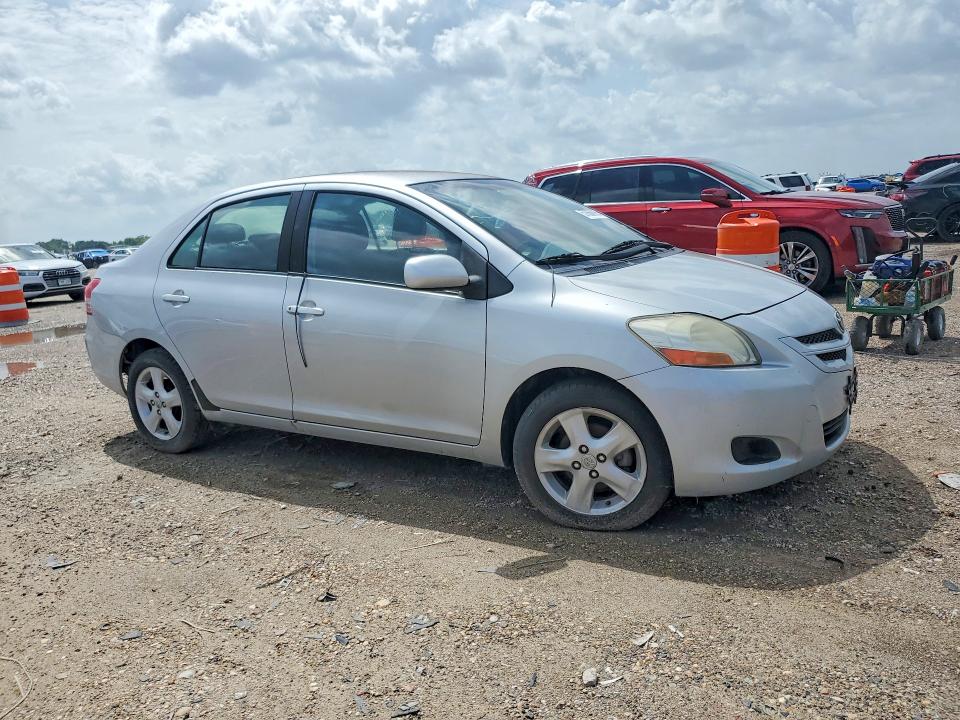 57868996 :رقم المزاد ، JTDBT923X71048542 vin ، 2007 Toyota Yaris مزاد بيع