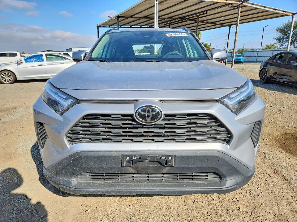 Продажа на аукционе авто 2024 Toyota Rav4, vin: 2T3W1RFV0RC266742, номер лота: 59190456
