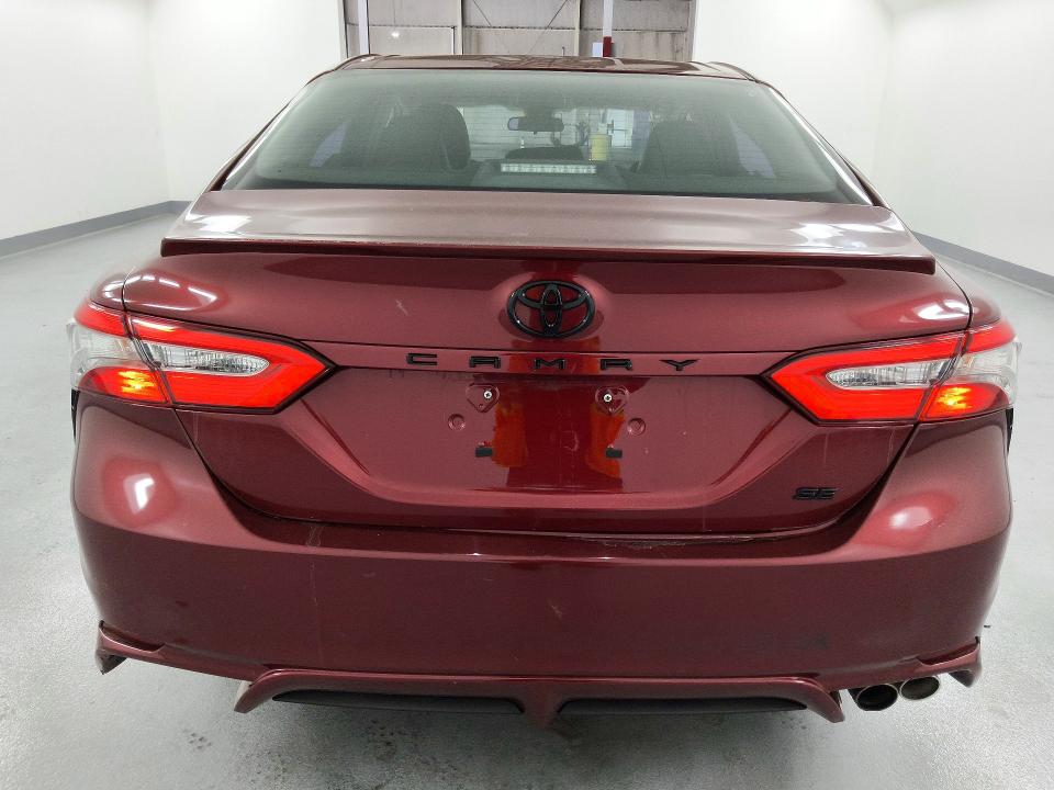 Продаж на аукціоні авто 2018 Toyota Camry, vin: 4T1B11HK3JU616749, номер лоту: 56568536