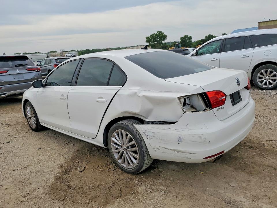 55395056 :رقم المزاد ، 3VWLX7AJ6DM365579 vin ، 2013 Volkswagen Jetta مزاد بيع
