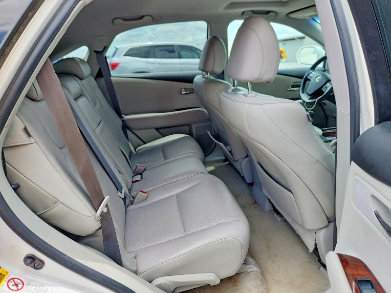 56843396 :رقم المزاد ، 2T2ZK1BA0AC007529 vin ، 2010 Lexus Rx مزاد بيع
