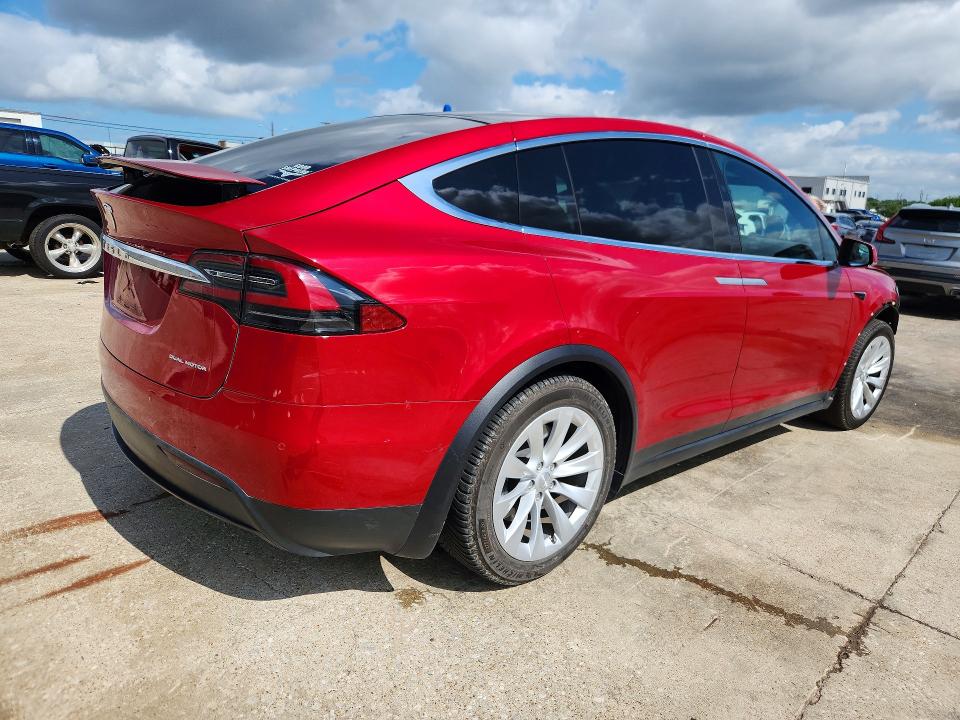 Продажа на аукционе авто 2020 Tesla Model X, vin: 5YJXCBE29LF241461, номер лота: 56813626