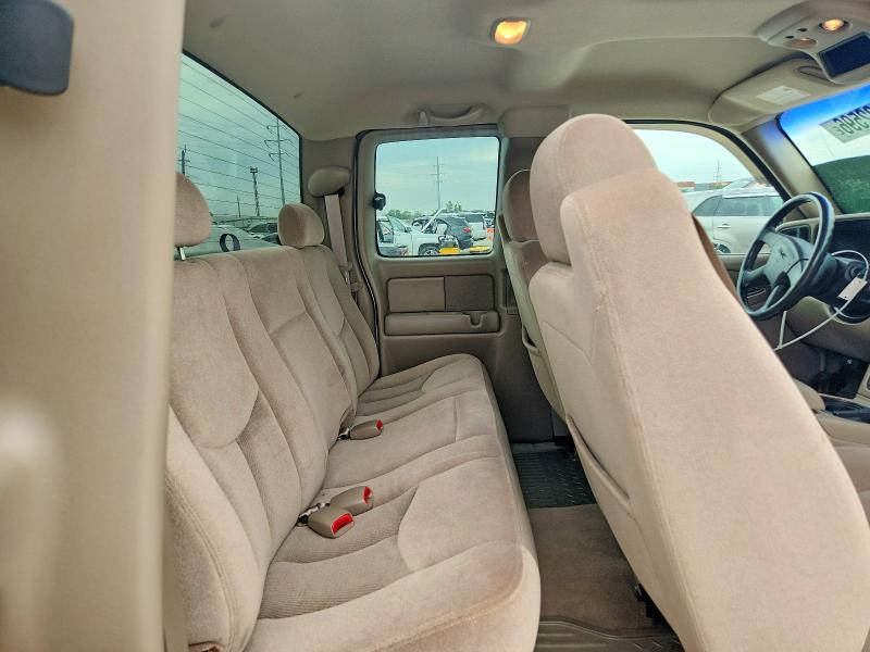 2003 Gmc New Sierra მანქანა იყიდება აუქციონზე, vin: 2GTEC19T931134692, აუქციონის ნომერი: 58522596