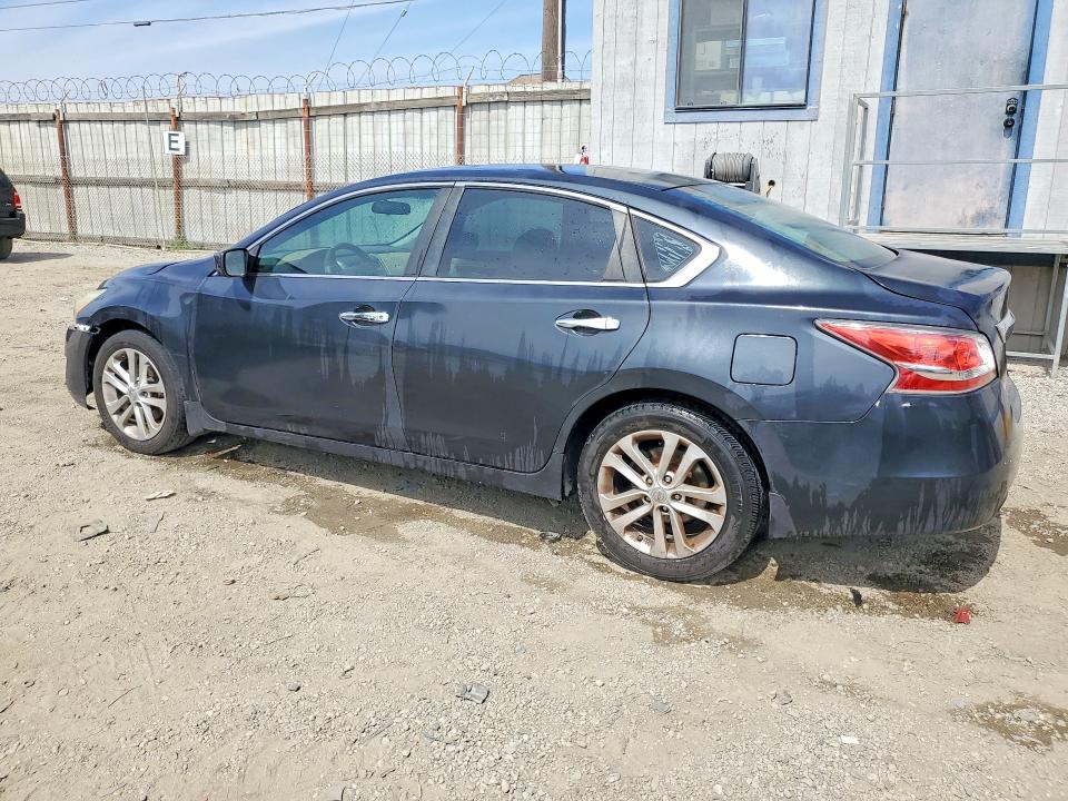 Продаж на аукціоні авто 2015 Nissan Altima, vin: 1N4AL3AP3FN384477, номер лоту: 56886626