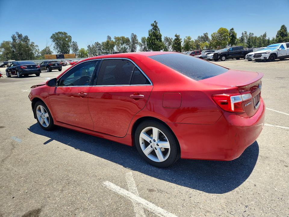 55505356 :رقم المزاد ، 4T1BF1FKXCU604668 vin ، 2012 Toyota Camry مزاد بيع