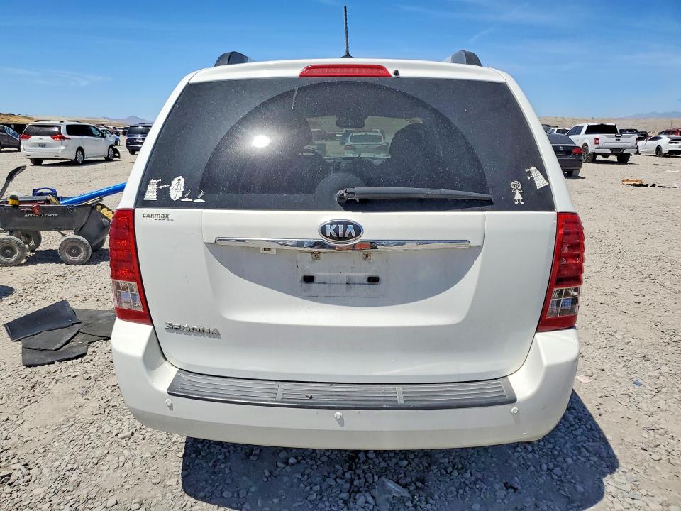 2014 Kia Sedona მანქანა იყიდება აუქციონზე, vin: KNDMG4C75E6546889, აუქციონის ნომერი: 57172196