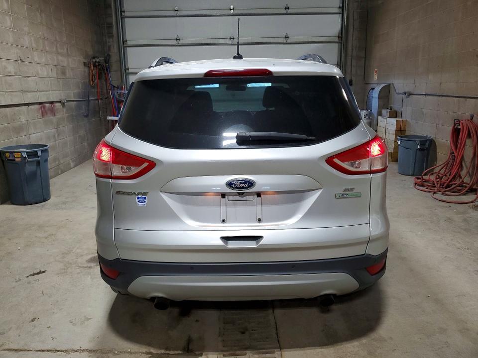 Продажа на аукционе авто 2015 Ford Escape, vin: 1FMCU0GX0FUB20642, номер лота: 58009506