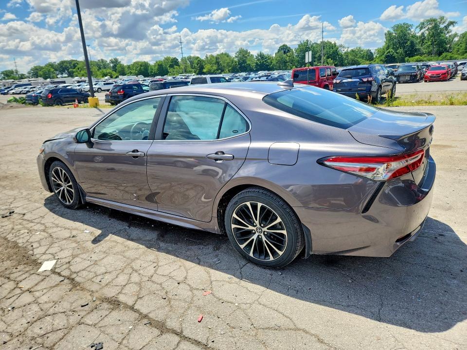 Продажа на аукционе авто 2019 Toyota Camry, vin: 4T1B11HK8KU229566, номер лота: 57513766