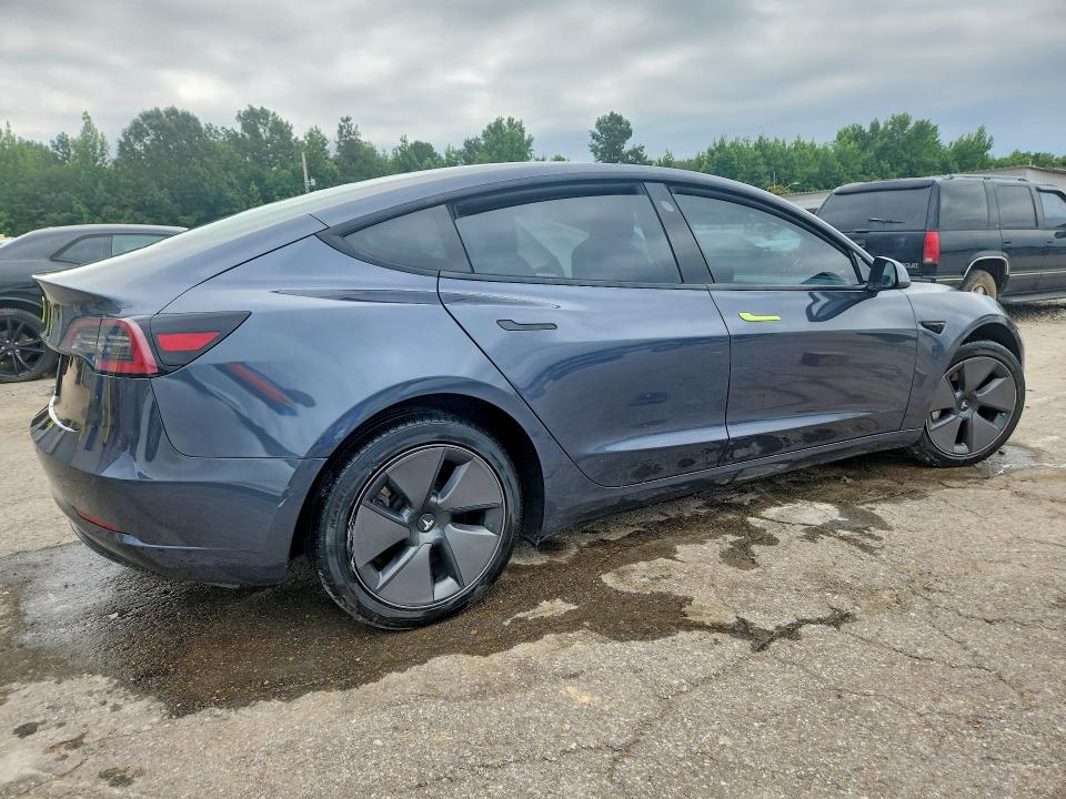58395906 :رقم المزاد ، 5YJ3E1EA0MF906131 vin ، 2021 Tesla Model 3 مزاد بيع