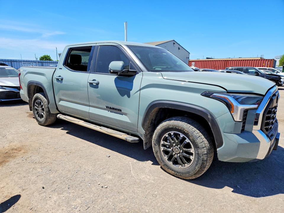 Продажа на аукционе авто 2024 Toyota Tundra, vin: 5TFLA5DB6RX237339, номер лота: 55404456