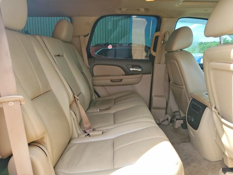 57383036 :رقم المزاد ، 1GNSCBE00BR105440 vin ، 2011 Chevrolet Tahoe مزاد بيع