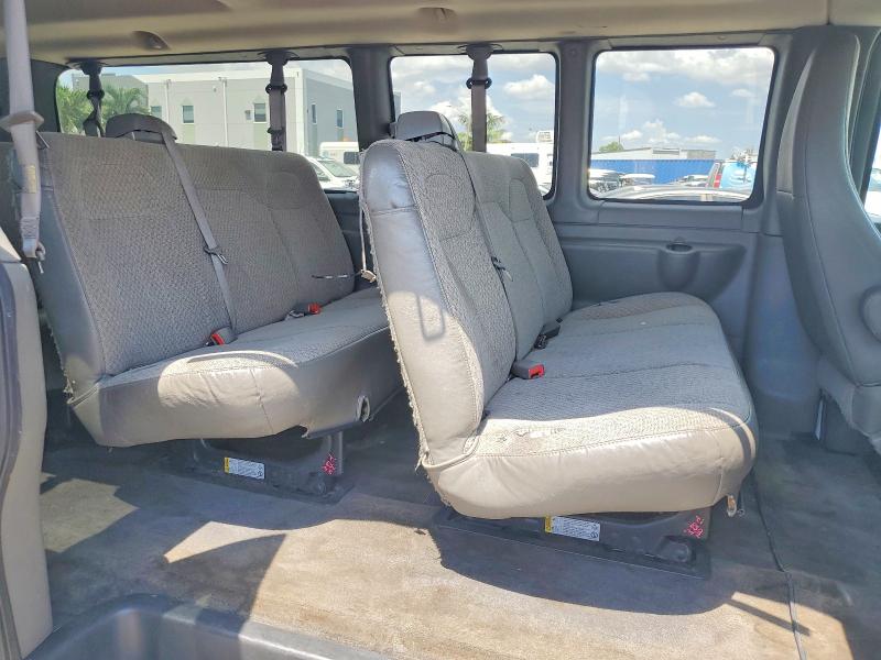 57356816 :رقم المزاد ، 1GAZG1FG2C1123447 vin ، 2012 Chevrolet Express G3500 مزاد بيع