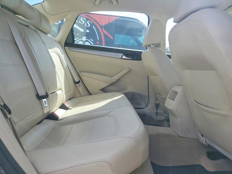 Aukcja sprzedaży 2015 Volkswagen Passat, vin: 1VWAS7A32FC112321, numer aukcji: 55558196