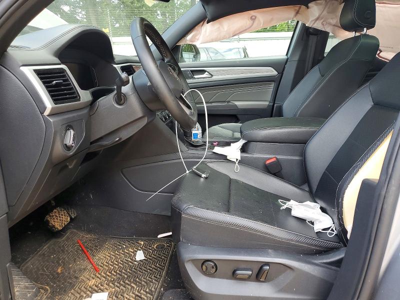 58050356 :رقم المزاد ، 1V2JC2CA6NC227497 vin ، 2022 Volkswagen Atlas Cross Sport مزاد بيع