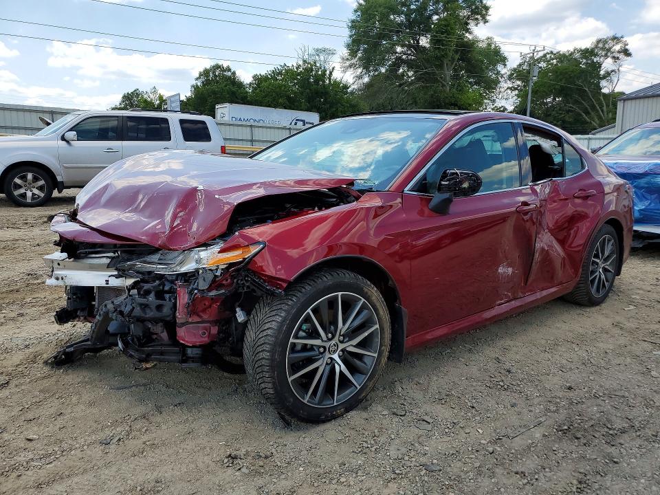 Продаж на аукціоні авто 2021 Toyota Camry, vin: 4T1F11BK3MU024332, номер лоту: 58715996
