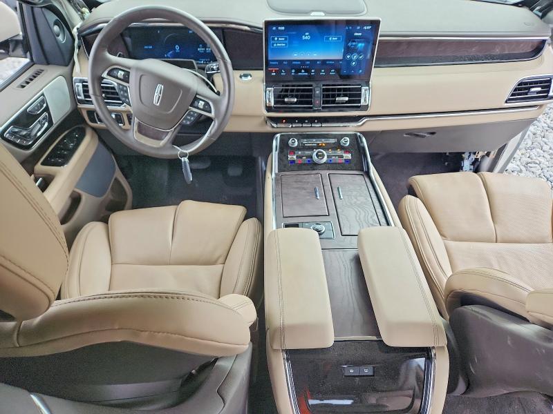 57331786 :رقم المزاد ، 5LMJJ2LT9NEL17331 vin ، 2022 Lincoln Navigator مزاد بيع