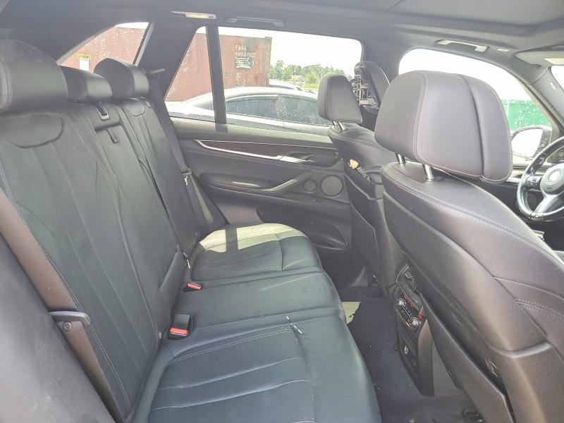 58822766 :رقم المزاد ، 5UXKR0C30H0X81102 vin ، 2017 Bmw X5 مزاد بيع