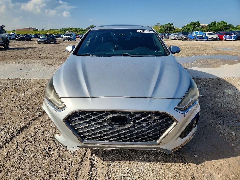 2018 Hyundai Sonata მანქანა იყიდება აუქციონზე, vin: 5NPE34AF4JH630793, აუქციონის ნომერი: 58745746