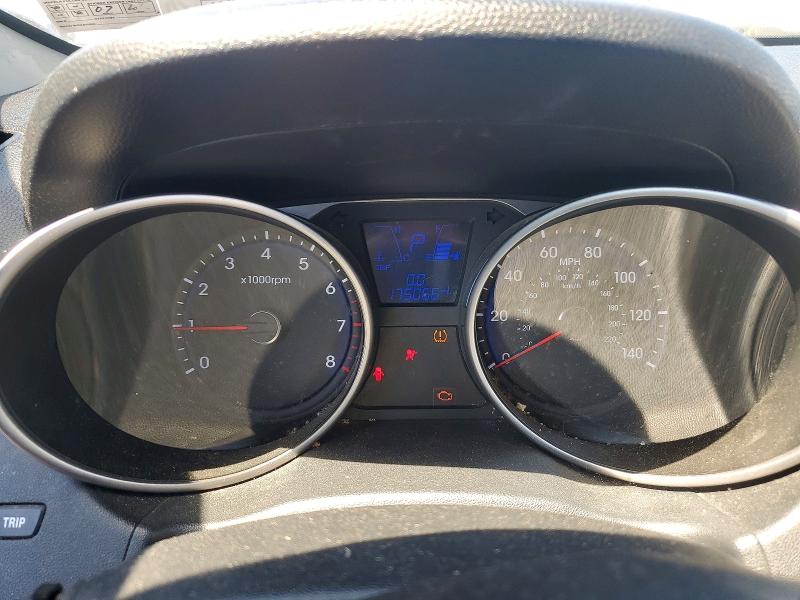 2011 Hyundai Tucson მანქანა იყიდება აუქციონზე, vin: KM8JT3AB2BU240834, აუქციონის ნომერი: 55567076