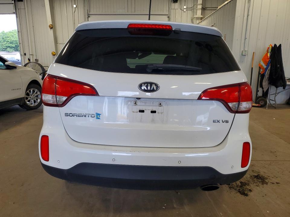 57836986 :رقم المزاد ، 5XYKUDA78FG650004 vin ، 2015 Kia Sorento مزاد بيع