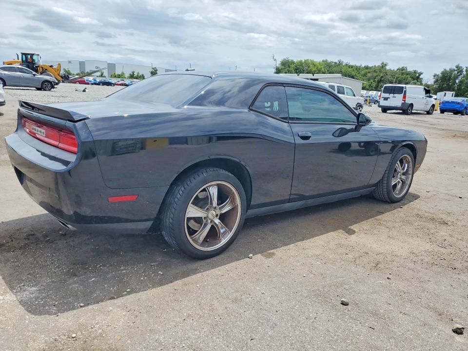 55962146 :رقم المزاد ، 2C3CDYBTXDH729345 vin ، 2013 Dodge Challenger مزاد بيع