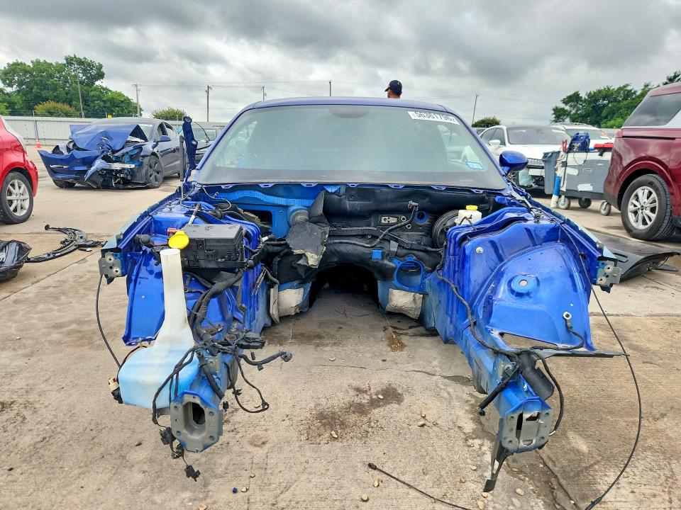 56361796 :رقم المزاد ، 2C3CDZFJXJH219071 vin ، 2018 Dodge Challenger مزاد بيع