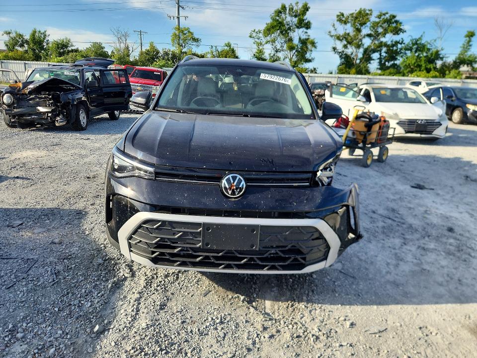 57922676 :رقم المزاد ، 3VVSC7B21SM055842 vin ، 2025 Volkswagen Taos مزاد بيع