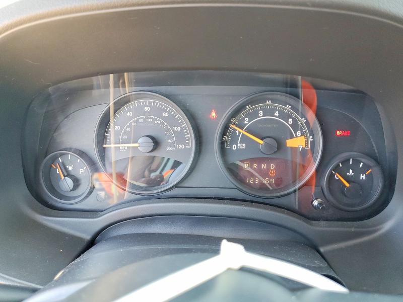 2014 Jeep Compass მანქანა იყიდება აუქციონზე, vin: 1C4NJCBA1ED764322, აუქციონის ნომერი: 57969486