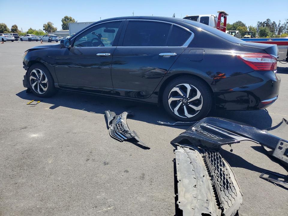 2016 Honda Accord მანქანა იყიდება აუქციონზე, vin: 1HGCR2F76GA042004, აუქციონის ნომერი: 57918466