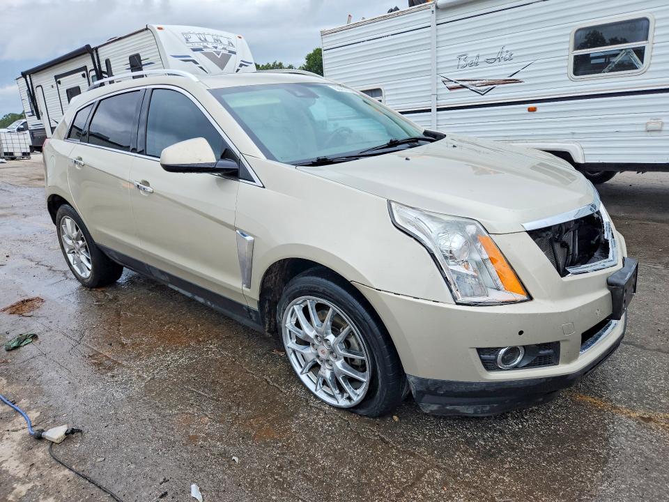 56467126 :رقم المزاد ، 3GYFNDE33FS517309 vin ، 2015 Cadillac Srx مزاد بيع