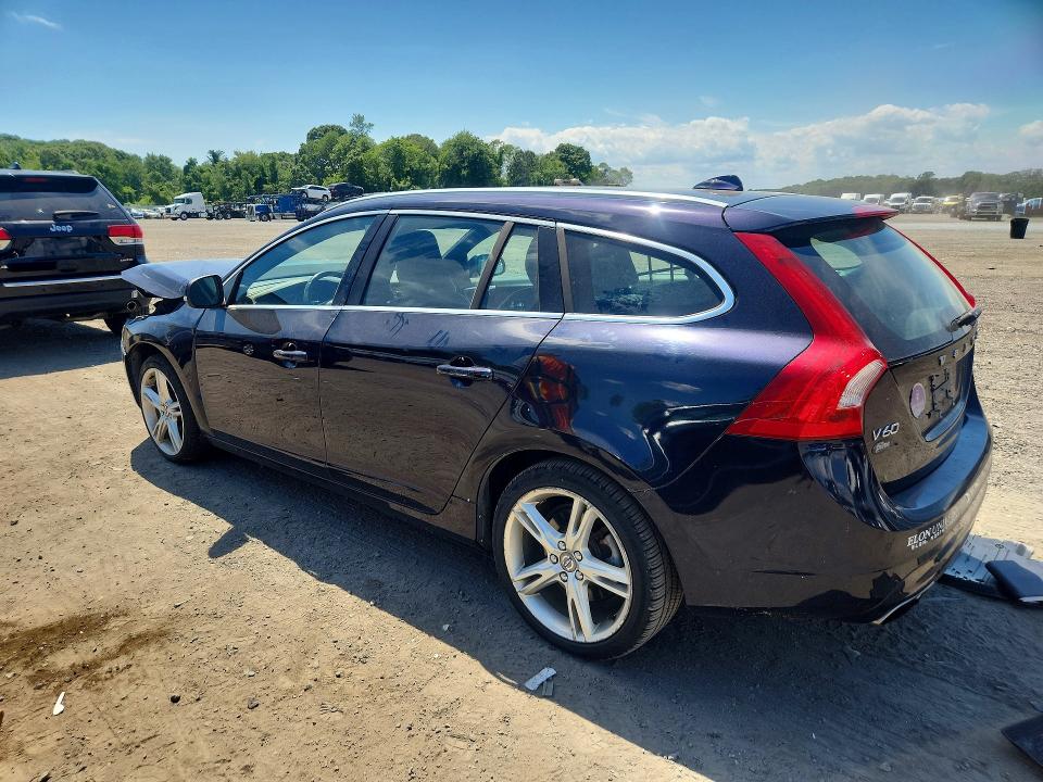 2017 Volvo V60 მანქანა იყიდება აუქციონზე, vin: YV140MSK0H1372686, აუქციონის ნომერი: 57523086