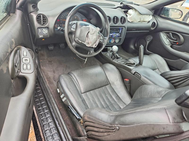 2000 Pontiac Firebird მანქანა იყიდება აუქციონზე, vin: 2G2FV22G1Y2165930, აუქციონის ნომერი: 56428936