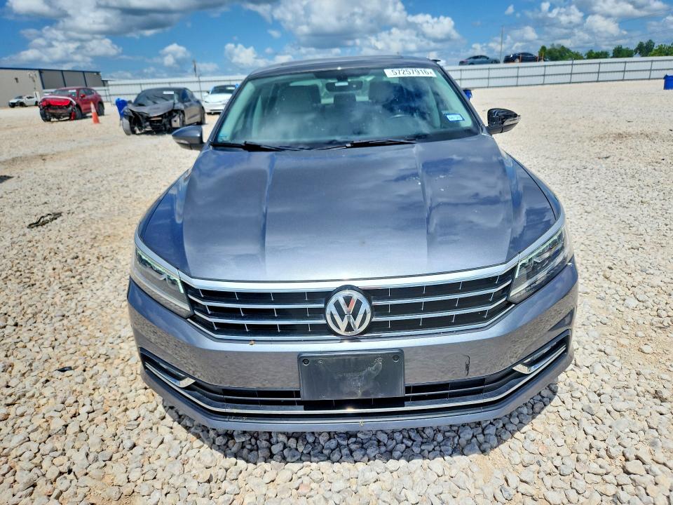 2016 Volkswagen Passat მანქანა იყიდება აუქციონზე, vin: 1VWBS7A32GC059822, აუქციონის ნომერი: 57257916