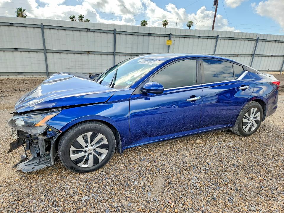 Auction sale of the 2022 Nissan Altima, vin: 1N4BL4BV1NN323621, lot number: 56817286