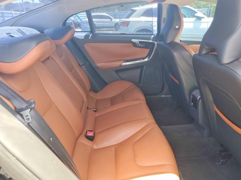 2016 Volvo S60 მანქანა იყიდება აუქციონზე, vin: LYV402FK0GB109805, აუქციონის ნომერი: 58235046