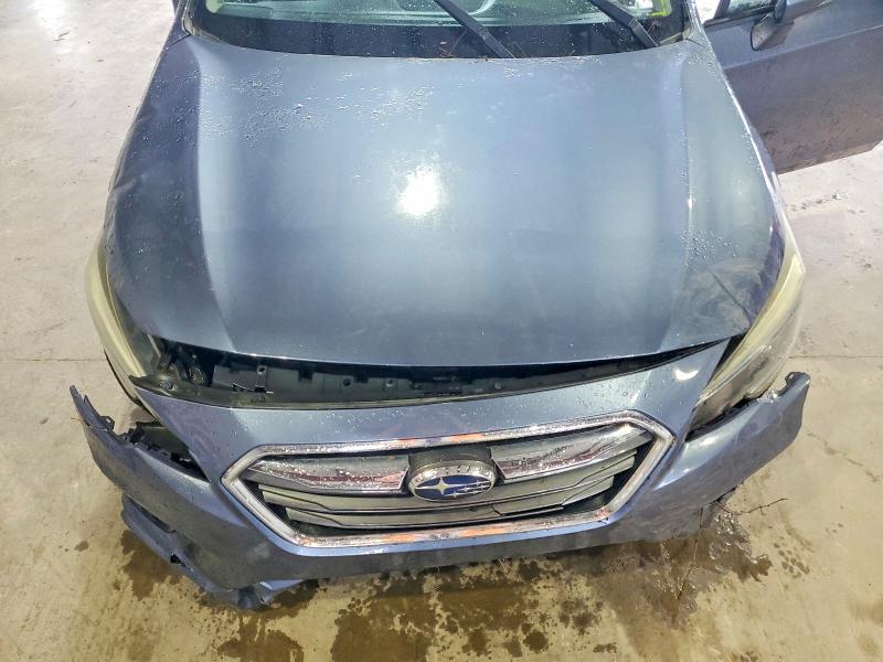 2018 Subaru Legacy მანქანა იყიდება აუქციონზე, vin: 4S3BNAH60J3008883, აუქციონის ნომერი: 57297546