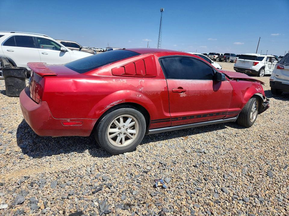 56833376 :رقم المزاد ، 1ZVHT80N985132979 vin ، 2008 Ford Mustang مزاد بيع