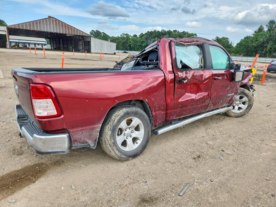 2020 Ram 1500 მანქანა იყიდება აუქციონზე, vin: 1C6RREFT6LN386384, აუქციონის ნომერი: 55931606