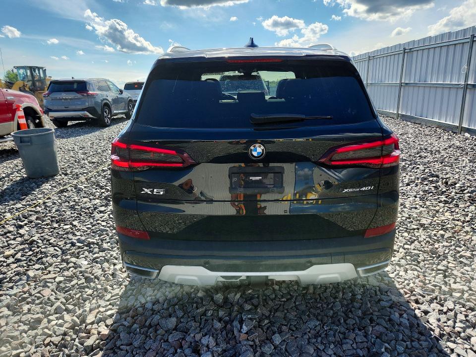 58059756 :رقم المزاد ، 5UXCR6C0XP9R85140 vin ، 2023 Bmw X5 مزاد بيع