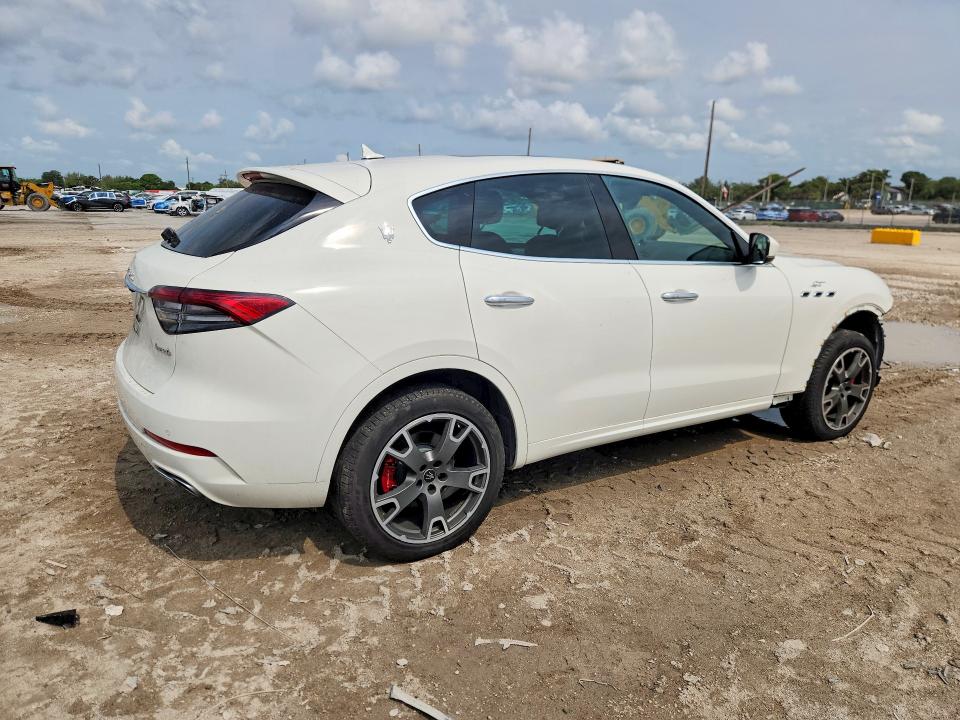 Aukcja sprzedaży 2023 Maserati Levante, vin: ZN661XUA2PX419762, numer aukcji: 57697416