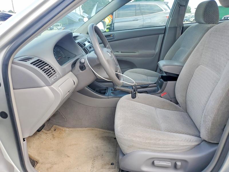 55130486 :رقم المزاد ، 4T1BE32K23U708673 vin ، 2003 Toyota Camry مزاد بيع