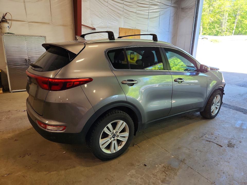 55913206 :رقم المزاد ، KNDPMCACXH7080780 vin ، 2017 Kia Sportage مزاد بيع