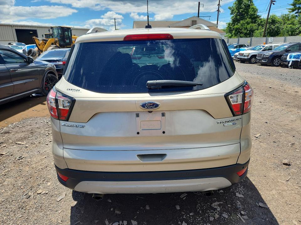 2017 Ford Escape მანქანა იყიდება აუქციონზე, vin: 1FMCU9JD6HUC41133, აუქციონის ნომერი: 57301986