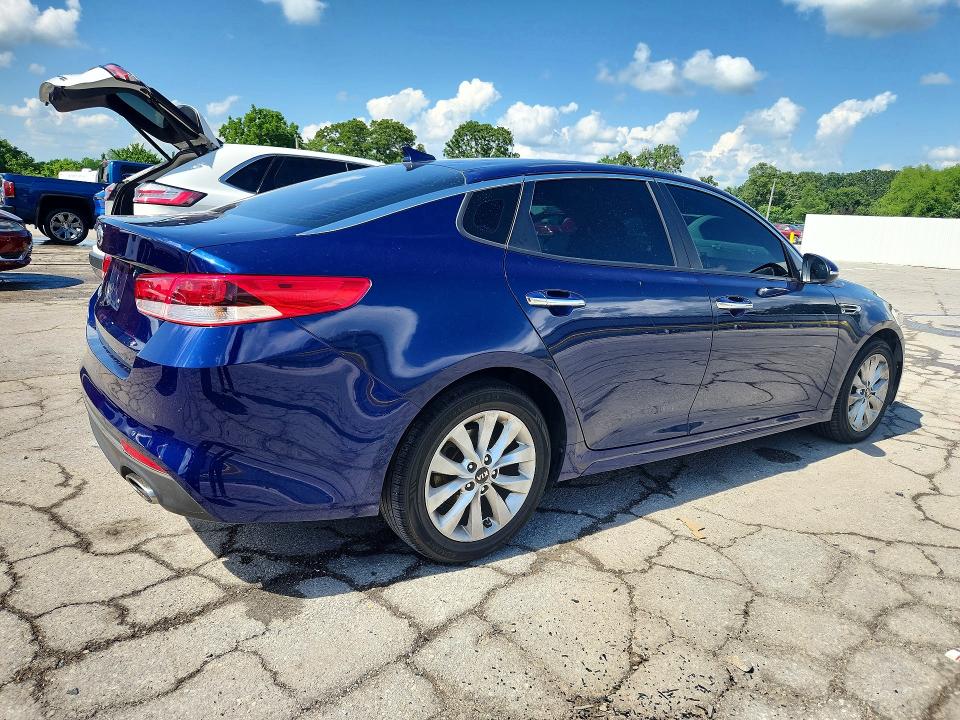Продажа на аукционе авто 2018 Kia Optima, vin: 5XXGT4L37JG272757, номер лота: 55315196