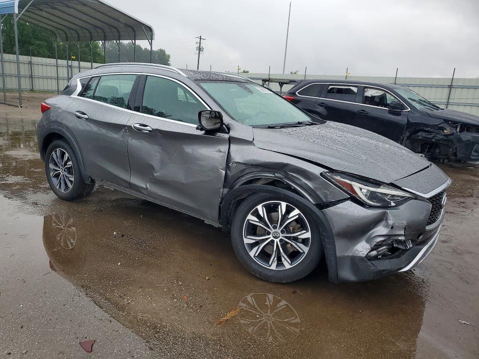 55616316 :رقم المزاد ، SJKCH5CR4JA048381 vin ، 2018 Infiniti Qx30 مزاد بيع