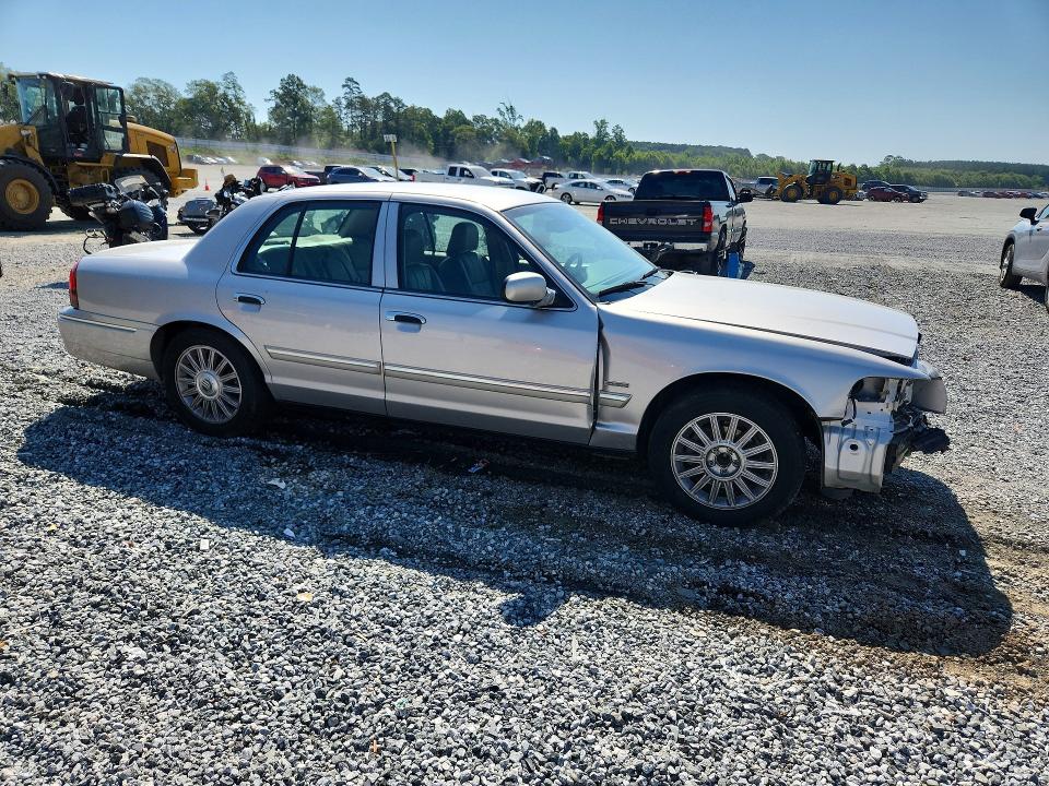 2009 Mercury Grand Marquis მანქანა იყიდება აუქციონზე, vin: 2MEHM75V29X618275, აუქციონის ნომერი: 56861886